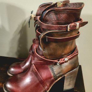Freebird by Steven Baker Boots sz 10 in Wine Multi
